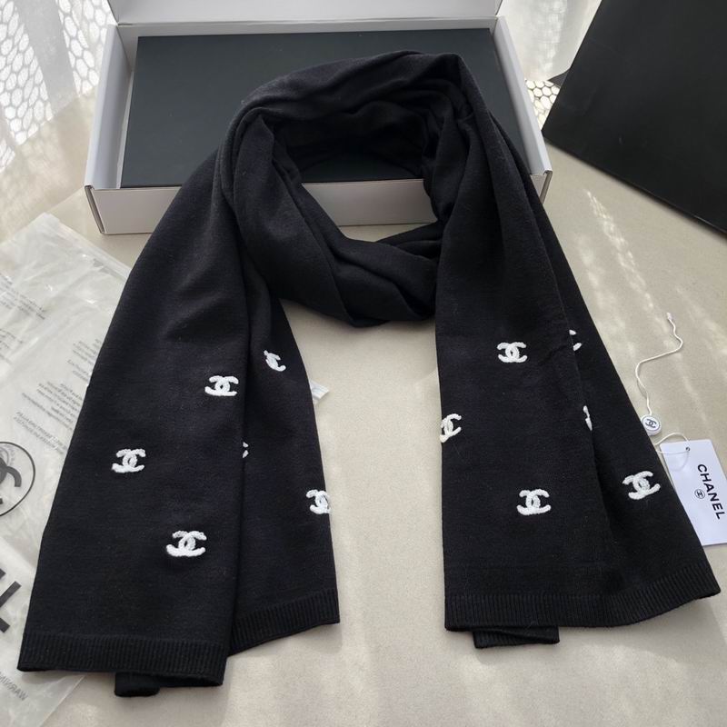 Chanel scarf 60%羊绒 40%真丝 E (1)