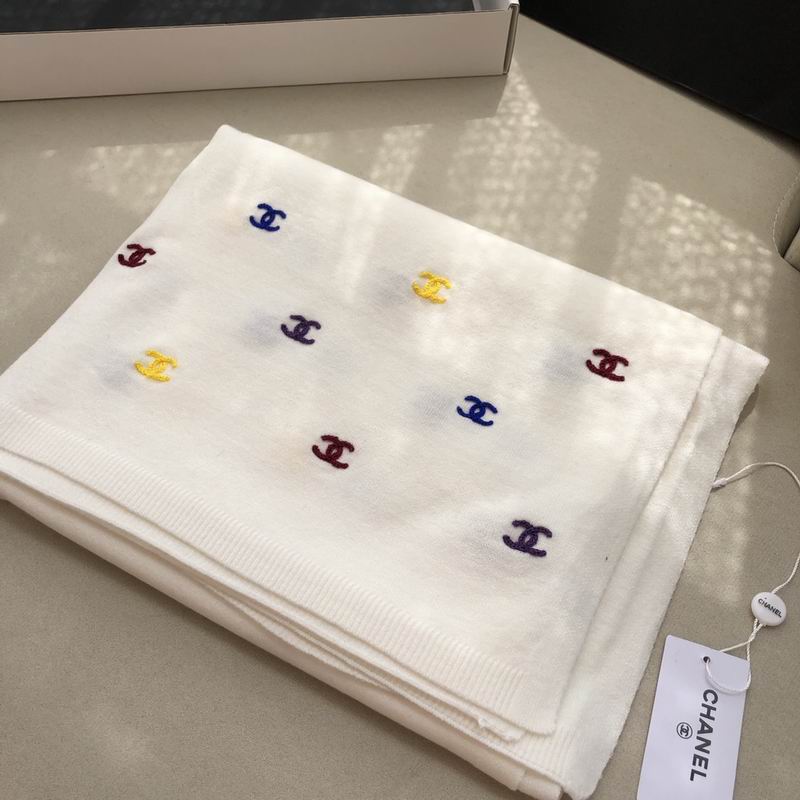 Chanel scarf 60%羊绒 40%真丝 E (14)