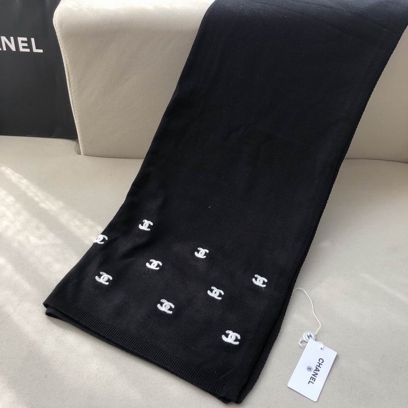 Chanel scarf 60%羊绒 40%真丝 E (3)
