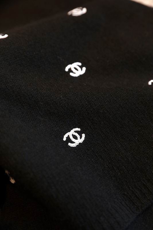 Chanel scarf 65X180cm E (1)