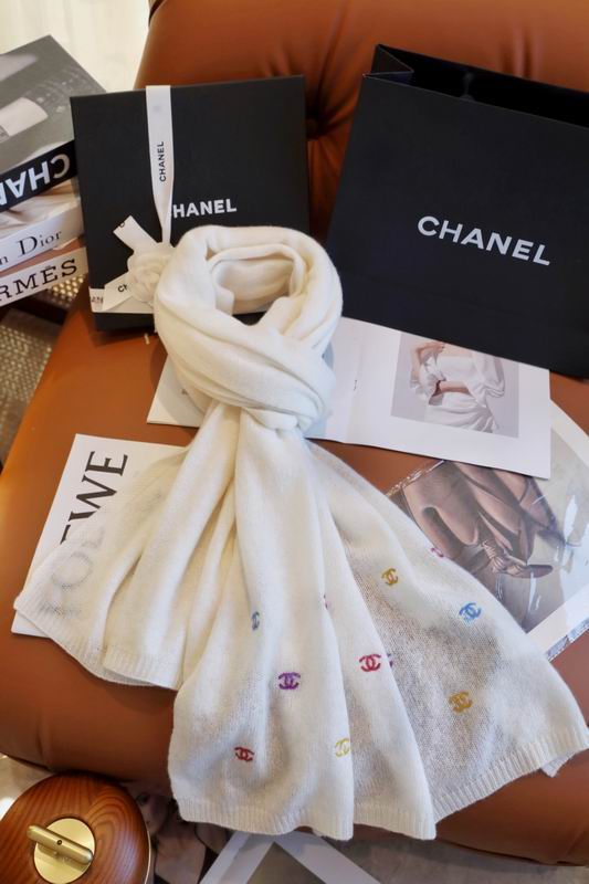 Chanel scarf 65X180cm E (15)