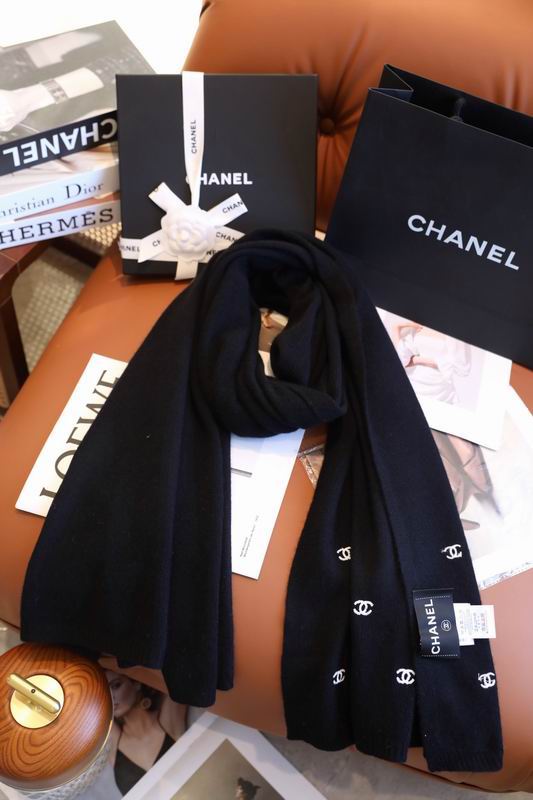 Chanel scarf 65X180cm E (5)