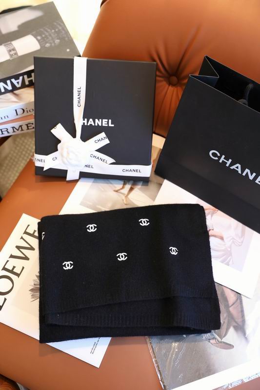Chanel scarf 65X180cm E (9)