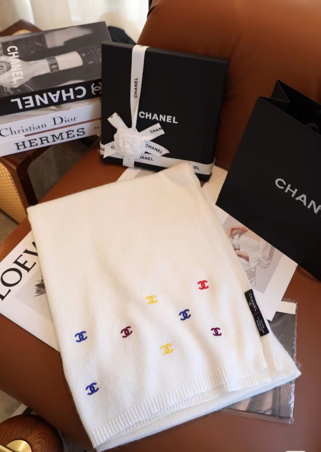 Chanel scarf 70X190cm E (1)