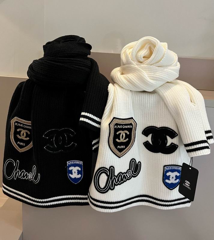 Chanel scarf E (1)