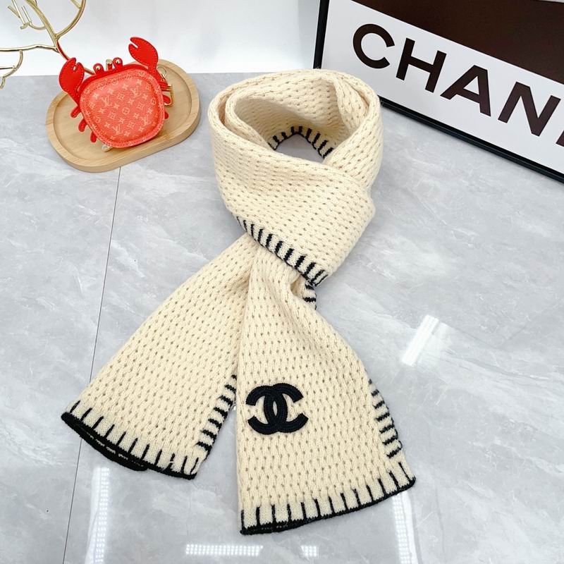 Chanel scarf E (10)