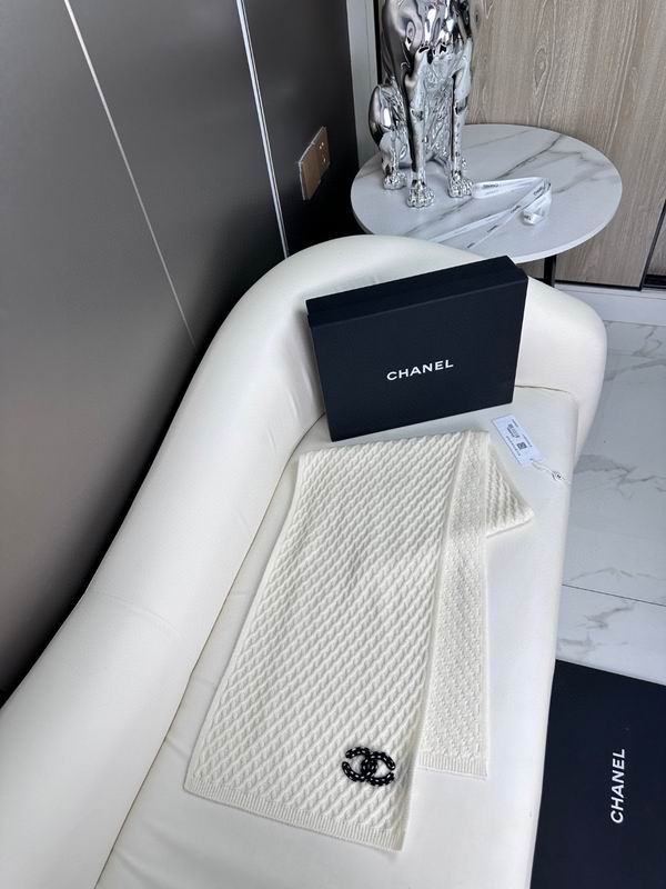 Chanel scarf E (4)