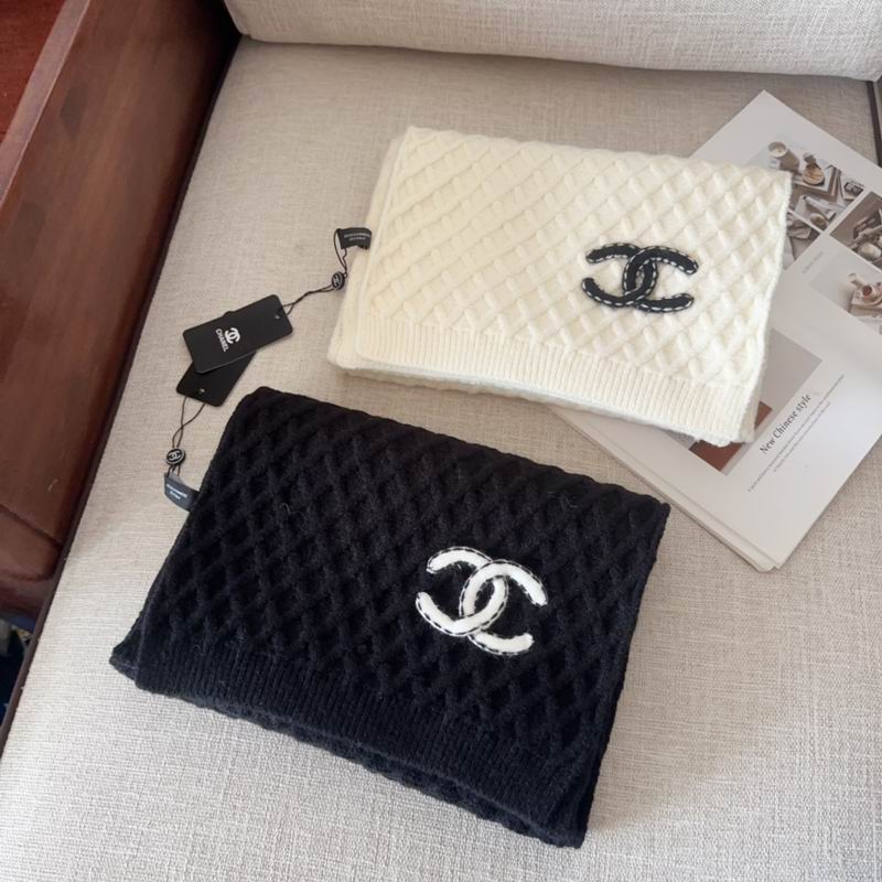 Chanel scarf E (9)