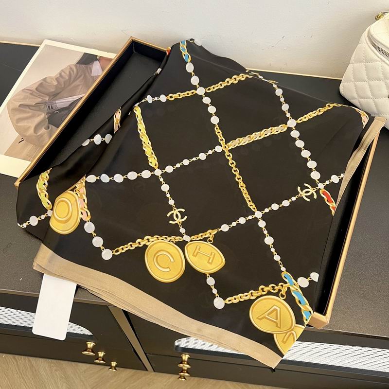 Chanel silk scarf 90-180cm E (1)