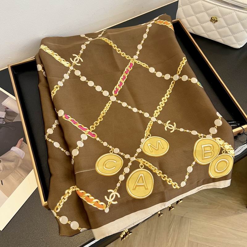 Chanel silk scarf 90-180cm E (16)