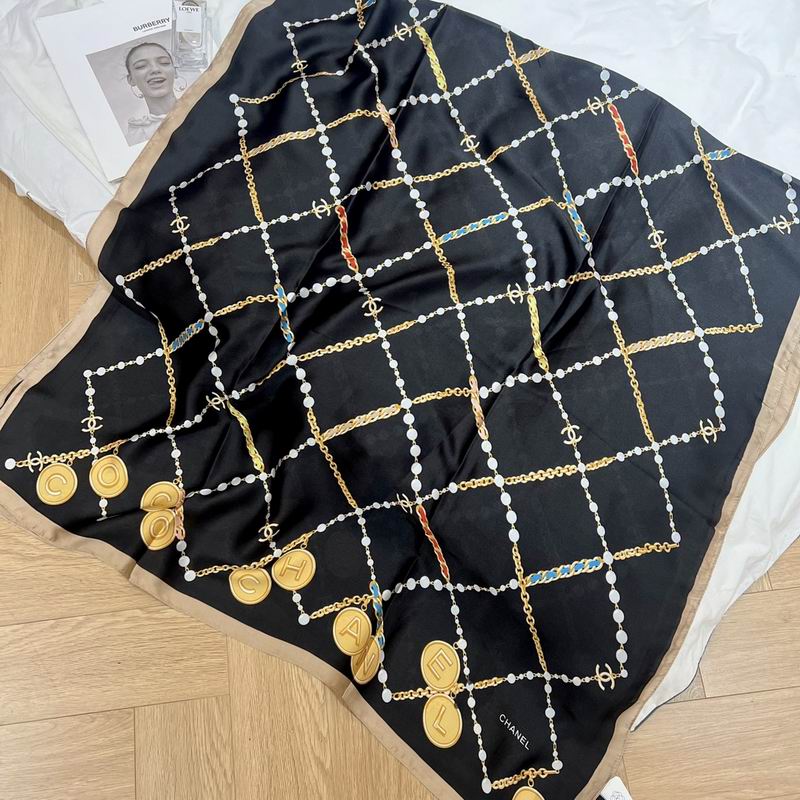 Chanel silk scarf 90-180cm E (4)