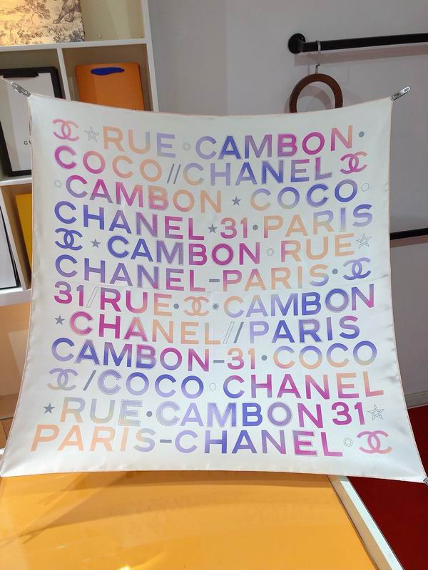 Chanel silk scarf 90X90cm E (1)