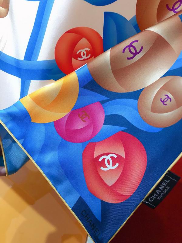 Chanel silk scarf 90X90cm E (1)
