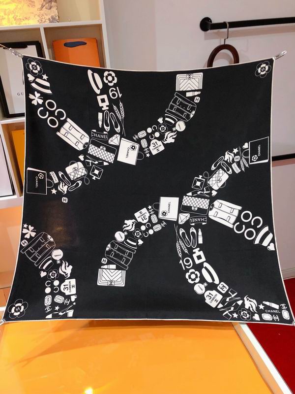 Chanel silk scarf 90X90cm E (1)