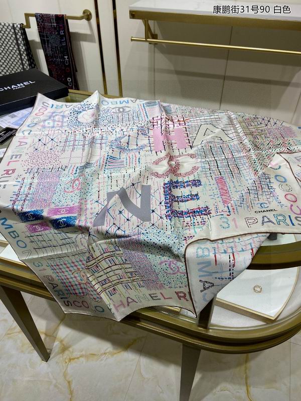 Chanel silk scarf 90X90cm E (10)