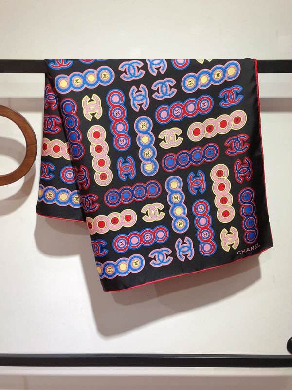 Chanel silk scarf 90X90cm E (10)