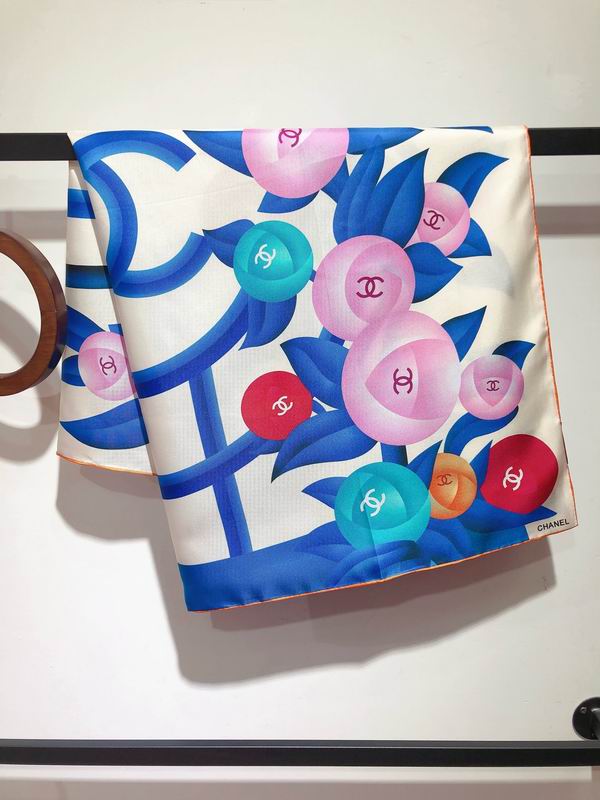 Chanel silk scarf 90X90cm E (10)