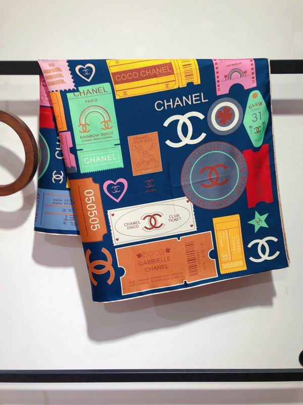 Chanel silk scarf 90X90cm E (10)