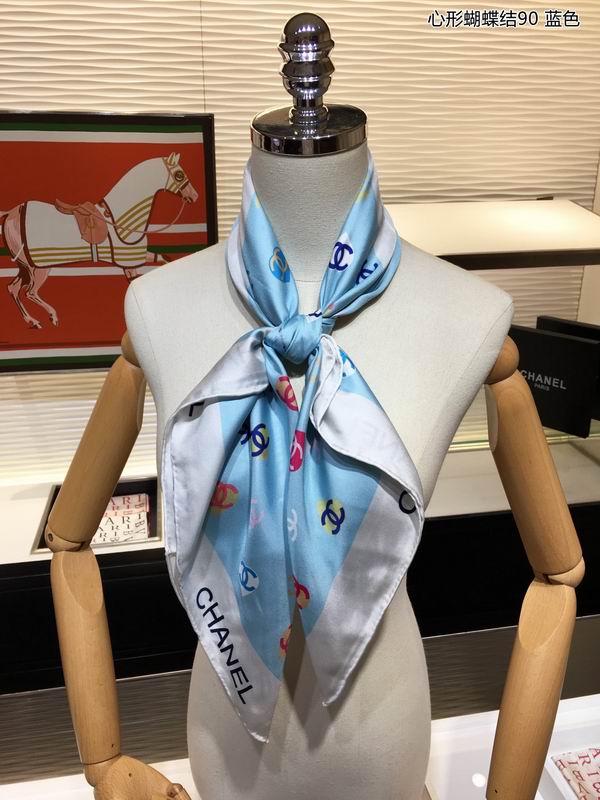 Chanel silk scarf 90X90cm E (11)