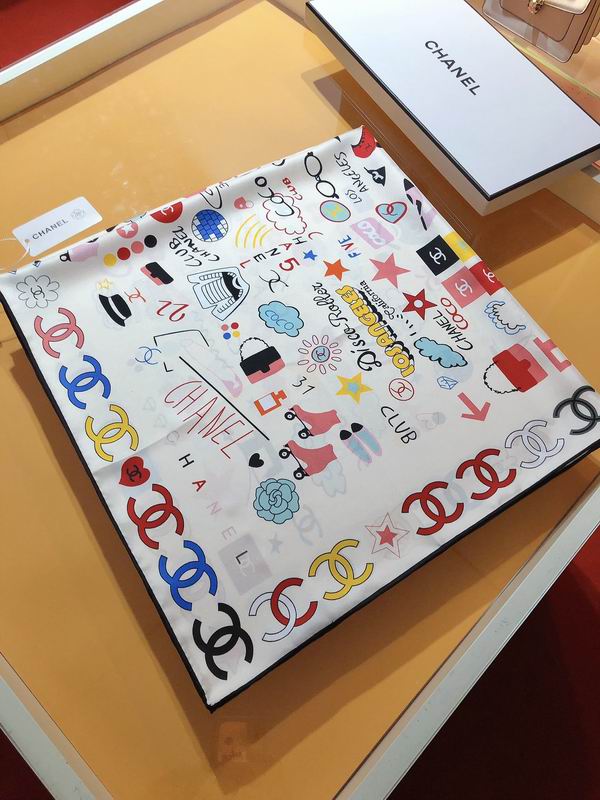 Chanel silk scarf 90X90cm E (11)