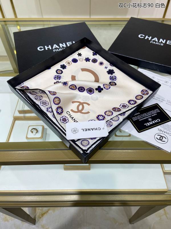 Chanel silk scarf 90X90cm E (12)
