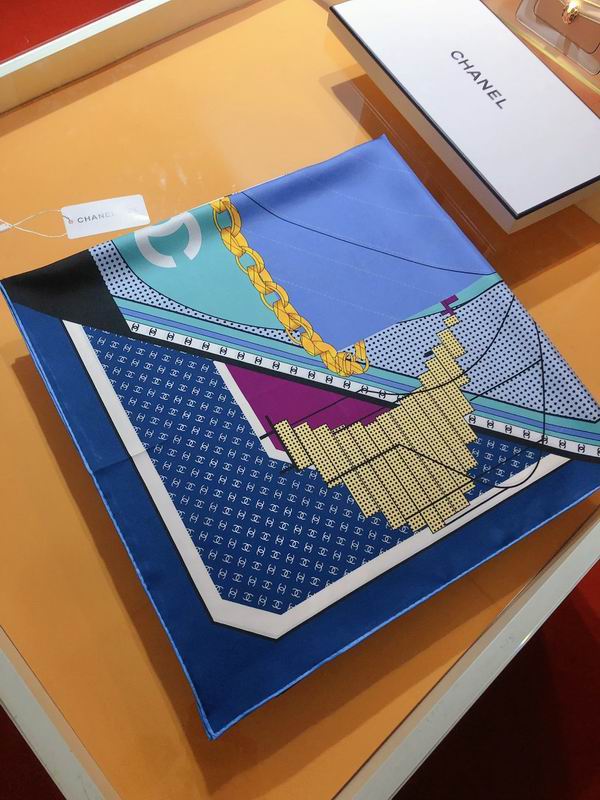 Chanel silk scarf 90X90cm E (12)