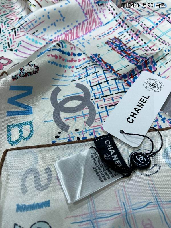 Chanel silk scarf 90X90cm E (13)
