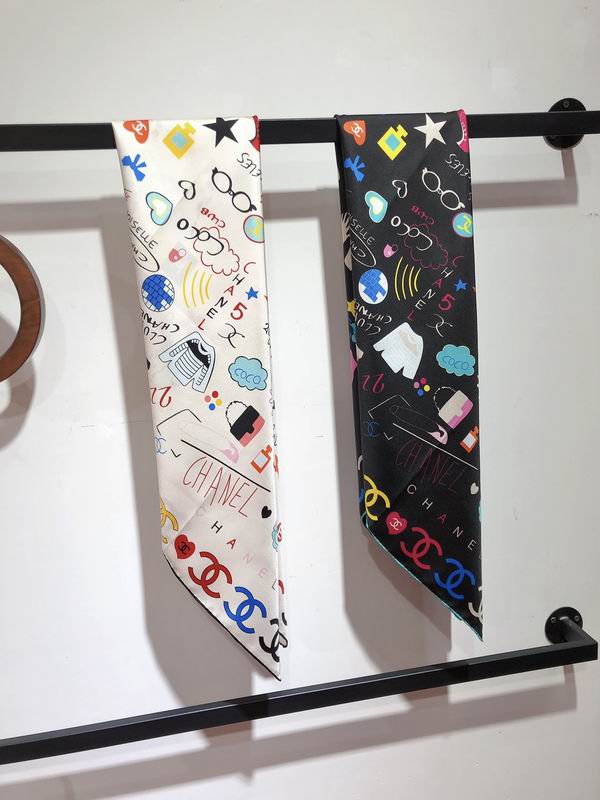 Chanel silk scarf 90X90cm E (13)