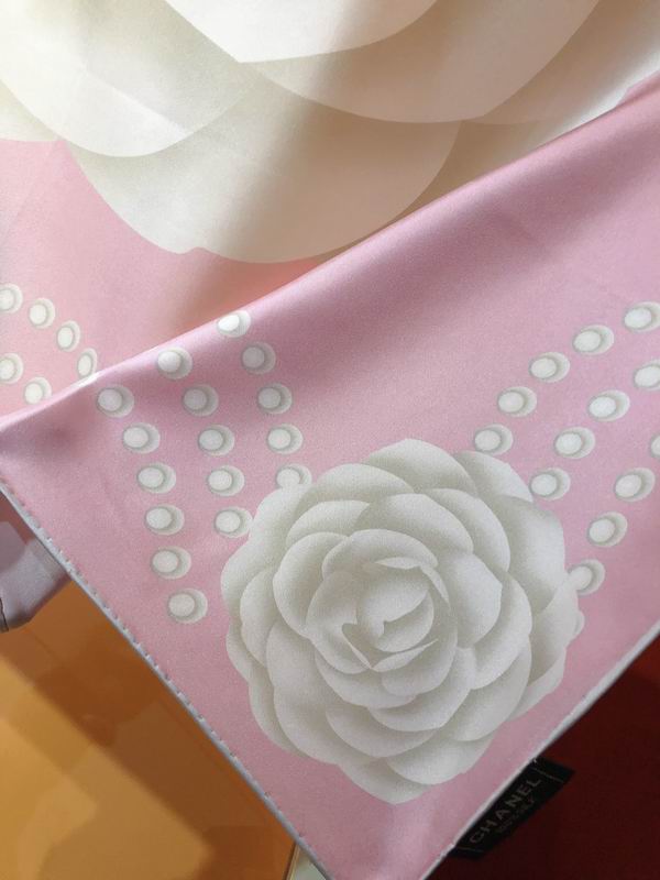 Chanel silk scarf 90X90cm E (13)