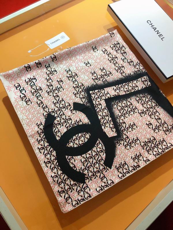 Chanel silk scarf 90X90cm E (13)