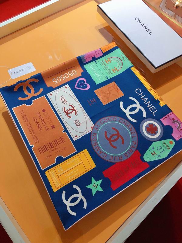 Chanel silk scarf 90X90cm E (13)