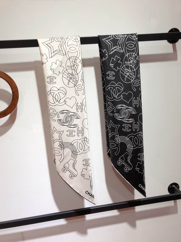 Chanel silk scarf 90X90cm E (14)