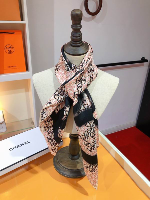 Chanel silk scarf 90X90cm E (14)