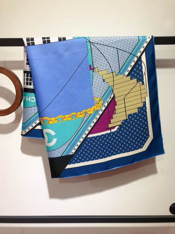 Chanel silk scarf 90X90cm E (14)