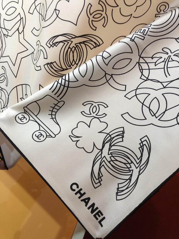 Chanel silk scarf 90X90cm E (15)