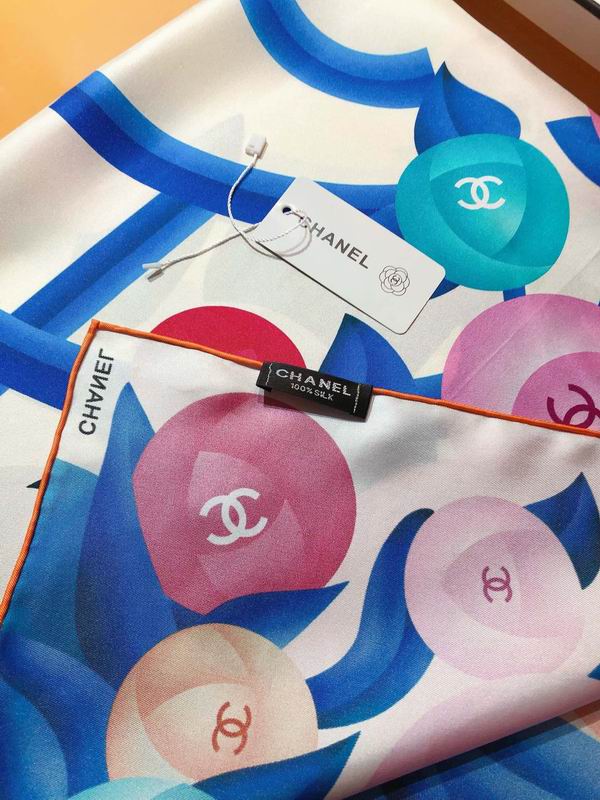 Chanel silk scarf 90X90cm E (15)