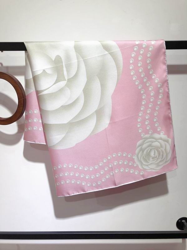 Chanel silk scarf 90X90cm E (15)