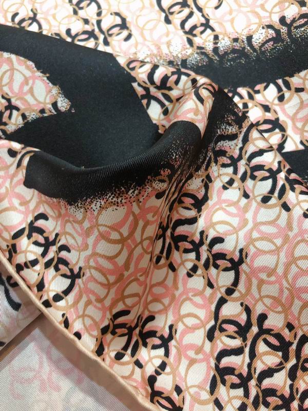 Chanel silk scarf 90X90cm E (15)