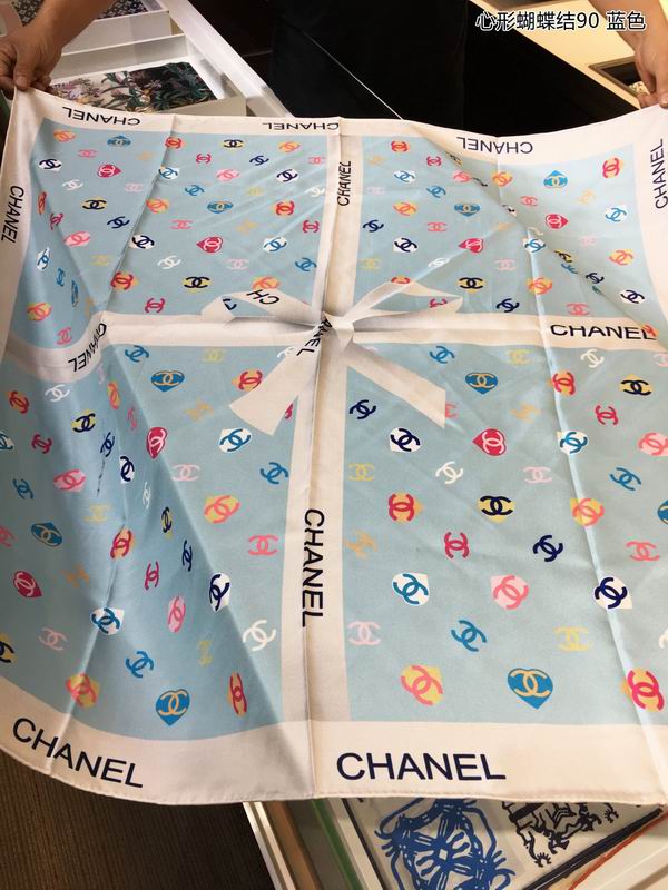 Chanel silk scarf 90X90cm E (16)