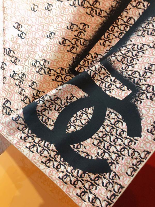 Chanel silk scarf 90X90cm E (16)