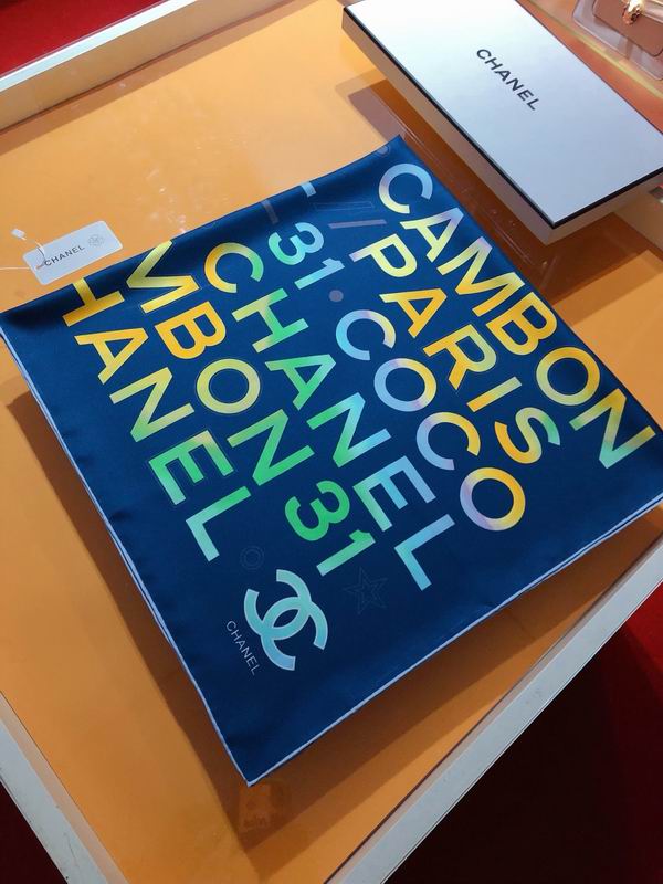 Chanel silk scarf 90X90cm E (17)