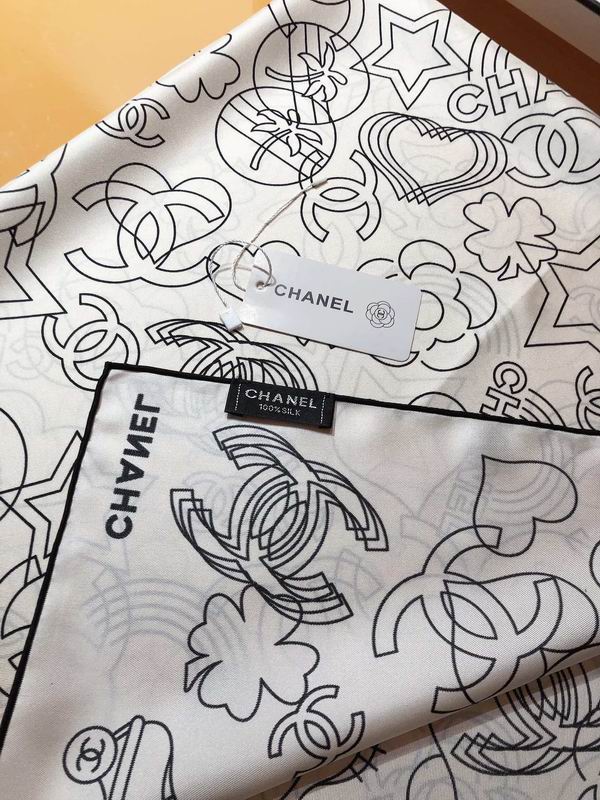 Chanel silk scarf 90X90cm E (17)