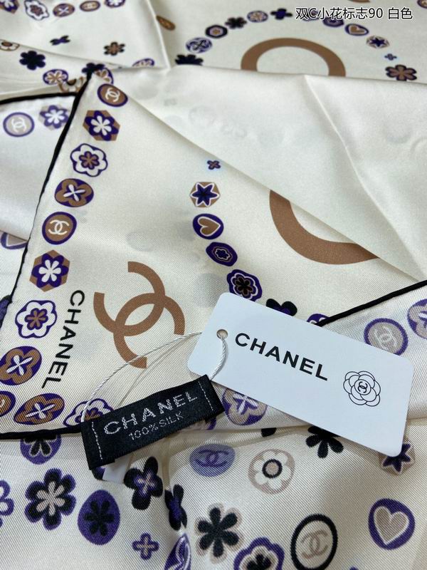 Chanel silk scarf 90X90cm E (17)