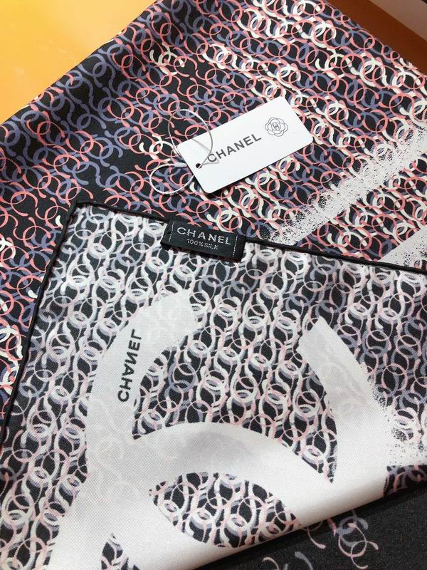 Chanel silk scarf 90X90cm E (18)