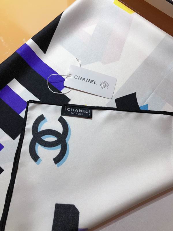 Chanel silk scarf 90X90cm E (18)