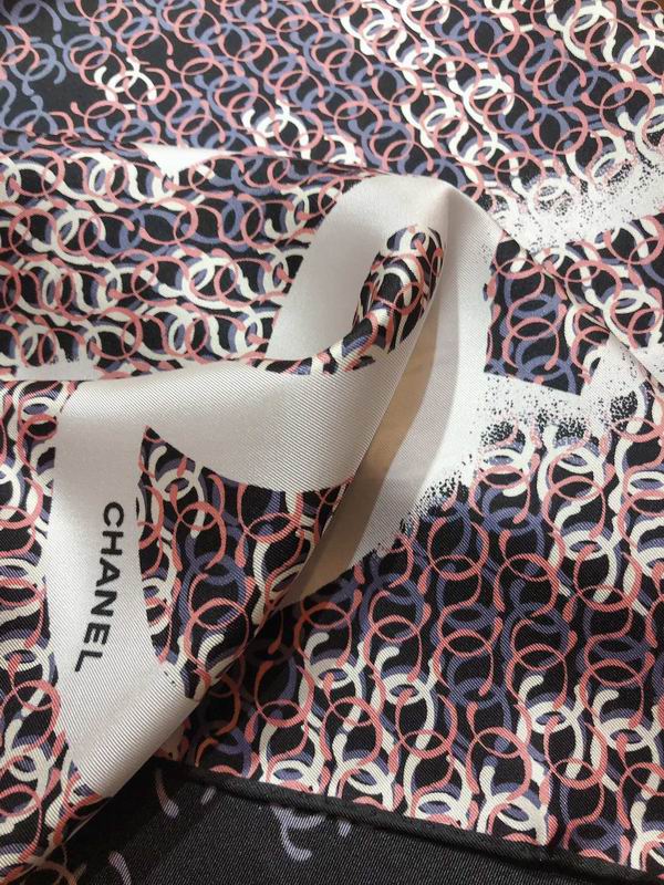 Chanel silk scarf 90X90cm E (19)