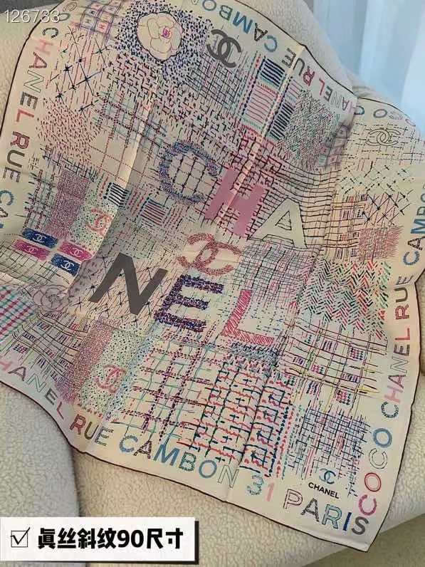 Chanel silk scarf 90X90cm E (2)