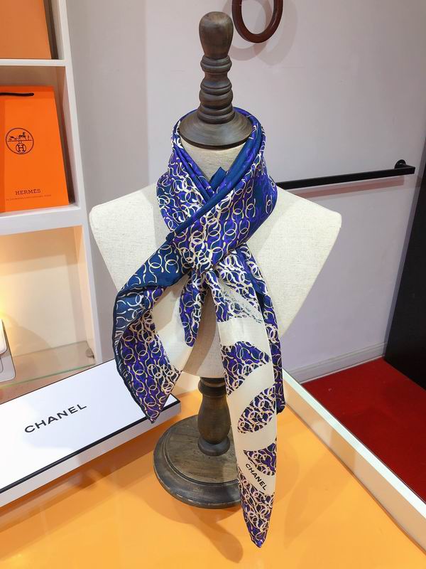 Chanel silk scarf 90X90cm E (2)