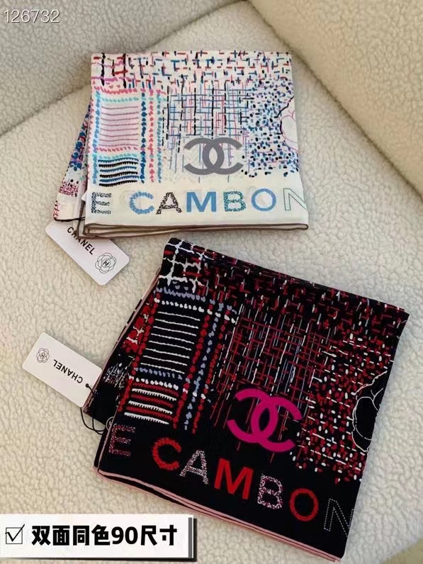 Chanel silk scarf 90X90cm E (20)