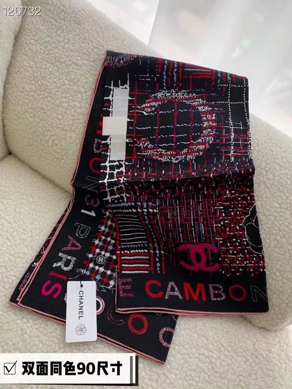 Chanel silk scarf 90X90cm E (21)